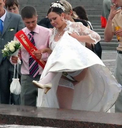 Barely Covered Brides: Amateur Wedding Wardrobe Malfunctions