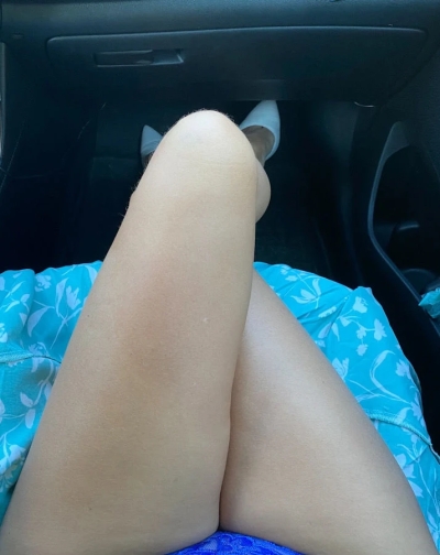 Car Blowjob: Amateur Porn Photos with Explicit Oral Sex Action