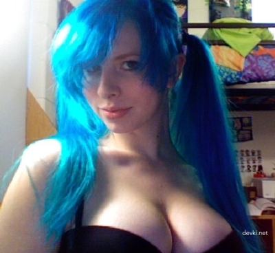 Bold and Explicit: Amateur Girl Transforms into Blue Beauty - Explicit Photo