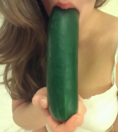 Explicit Amateur Home Photos of Cute Girl - Naughty and Unfiltered