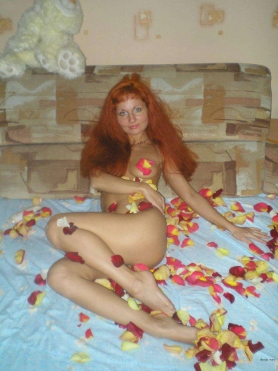 Mature Amateur Erotic Private Photos: Explicit and Uncensored Seduction