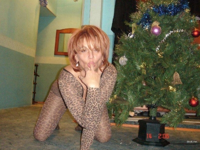 Mature MILF Sucks Big Cocks - Amateur Porn Photo Collection