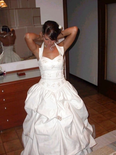 Virgin Bride's First Wedding Night Amateur Porn Photo Shoot