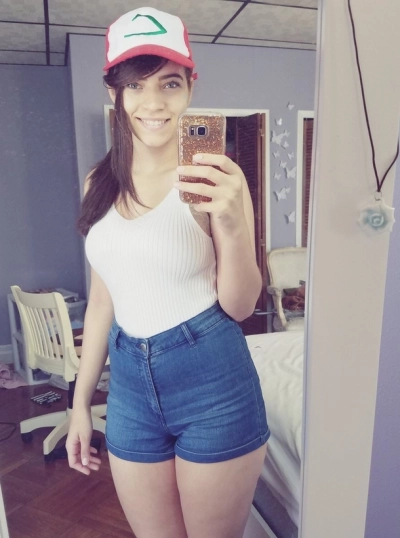 Hot Amateur Girls in Explicit Sex Photos - XXX Porn Pics