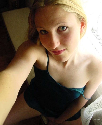 Private Nude Photos of Amateur Girl: Explicit and Uncensored Shots