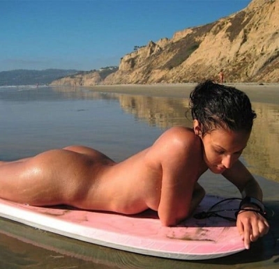 Nudist Girls on Beach: Explicit Amateur Photo Collection