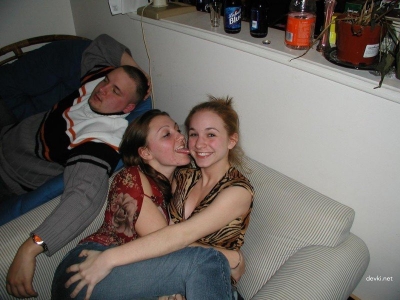 Drunk Babes Go Wild: Amateur Porn Spread Party