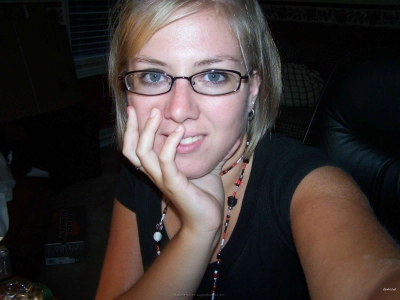 Kinky Woman Amateur Porn Pics: Explicit & Wild Action