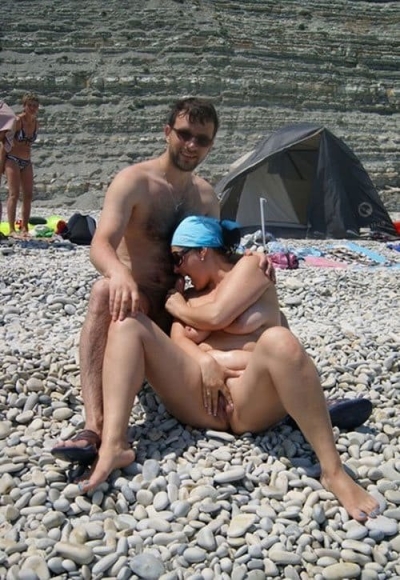 Nudist Beach Sex: Amateur Porn Photos of Explicit Public Nudity